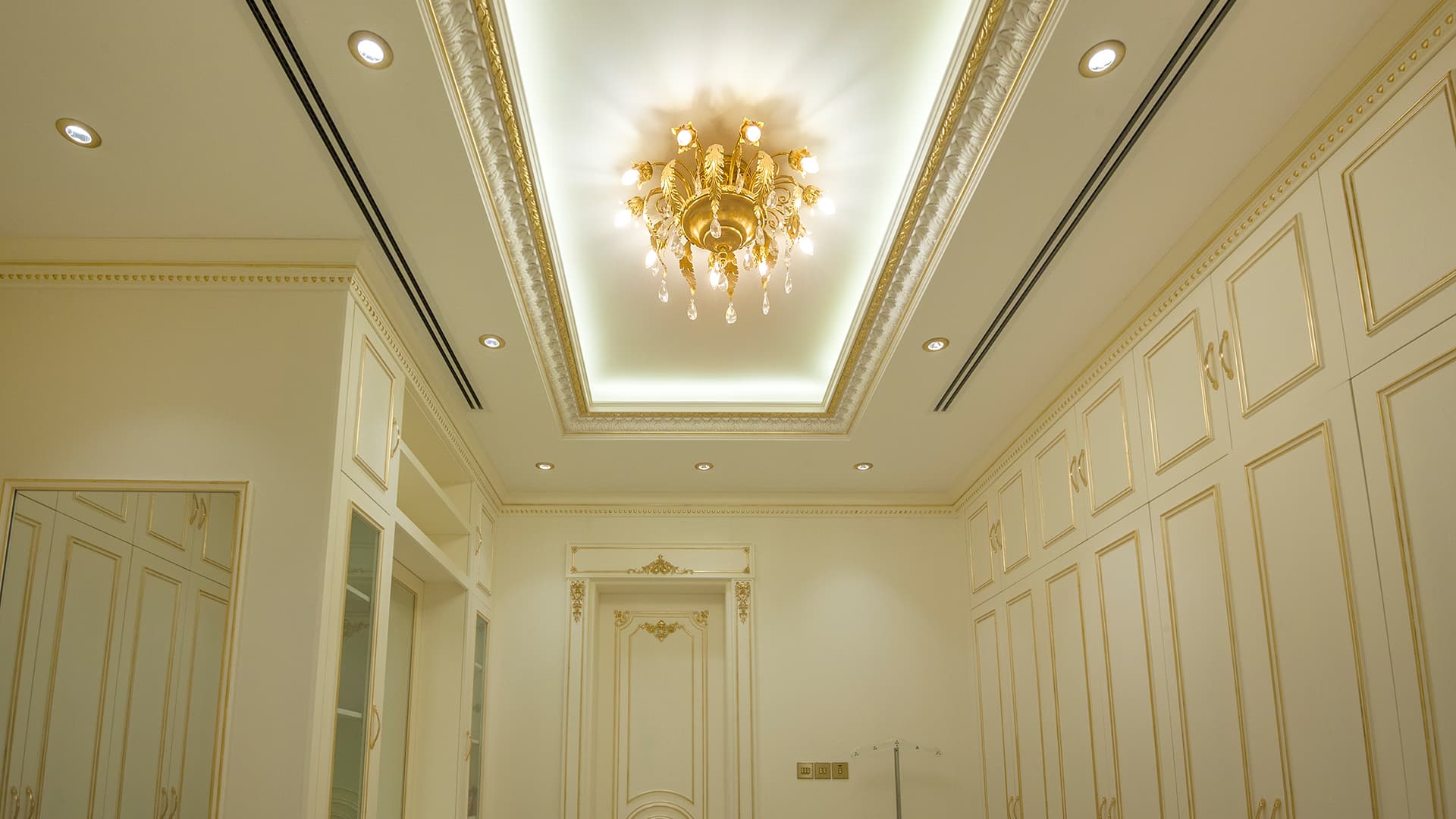 Al-Saboosi Private Villa - Image 1