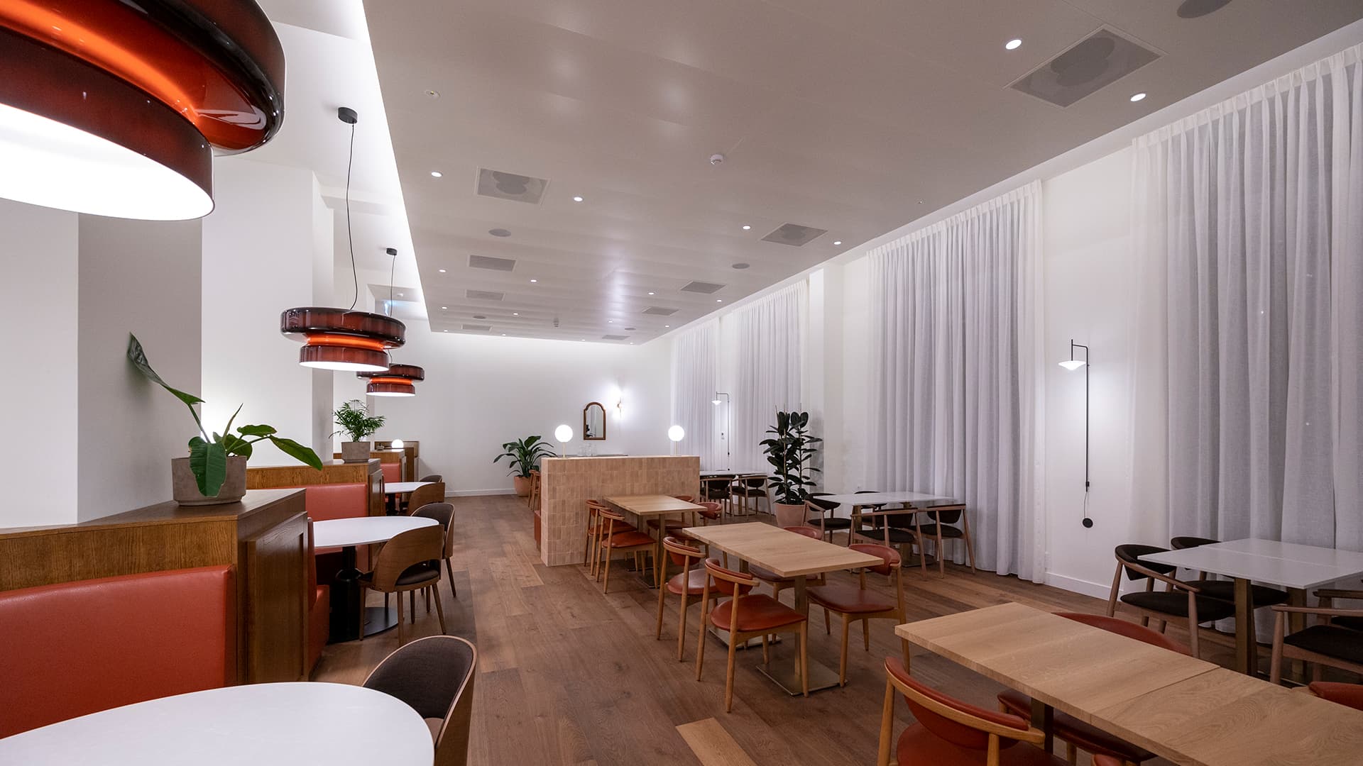 DoubleTree by Hilton - Image 6