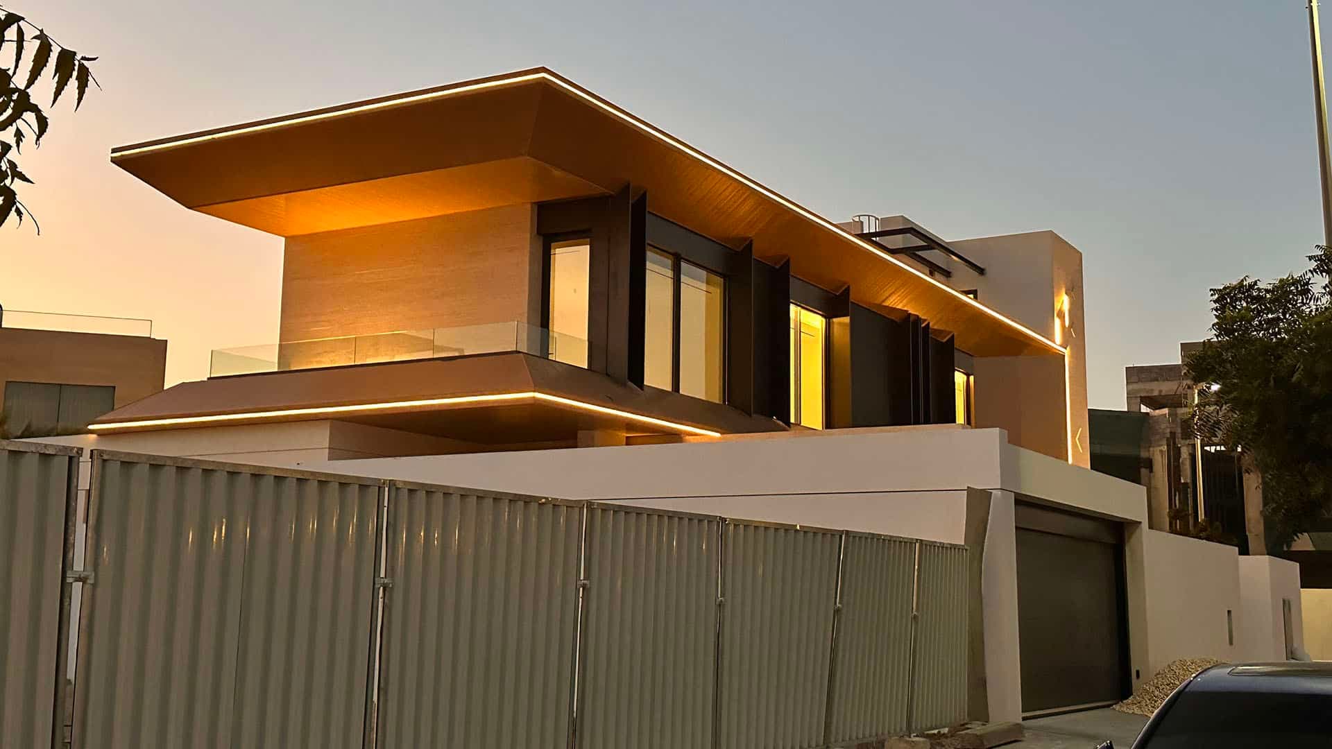 Private High Villa - Image 1