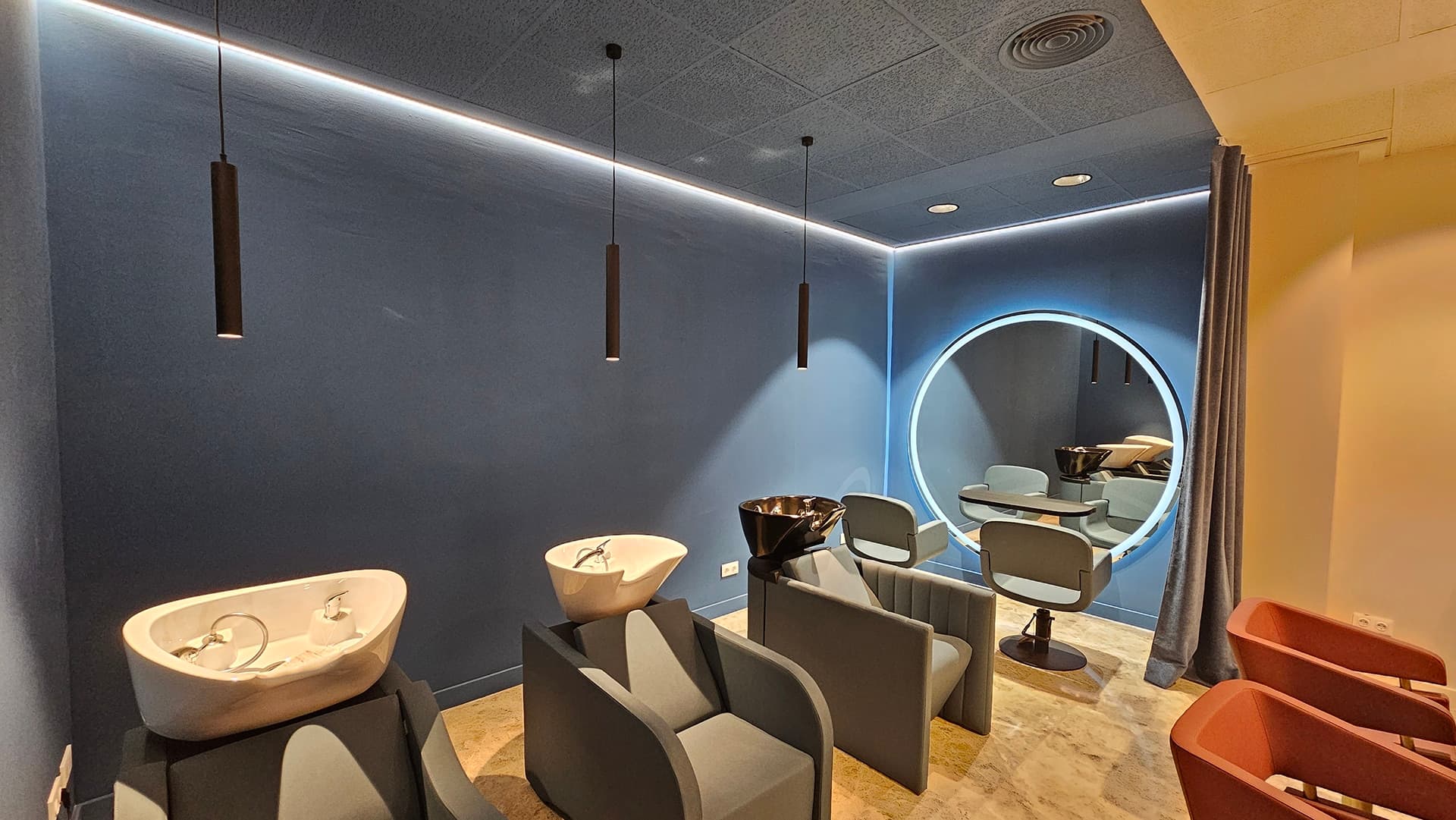 Muttto LAB Showroom - Image 3